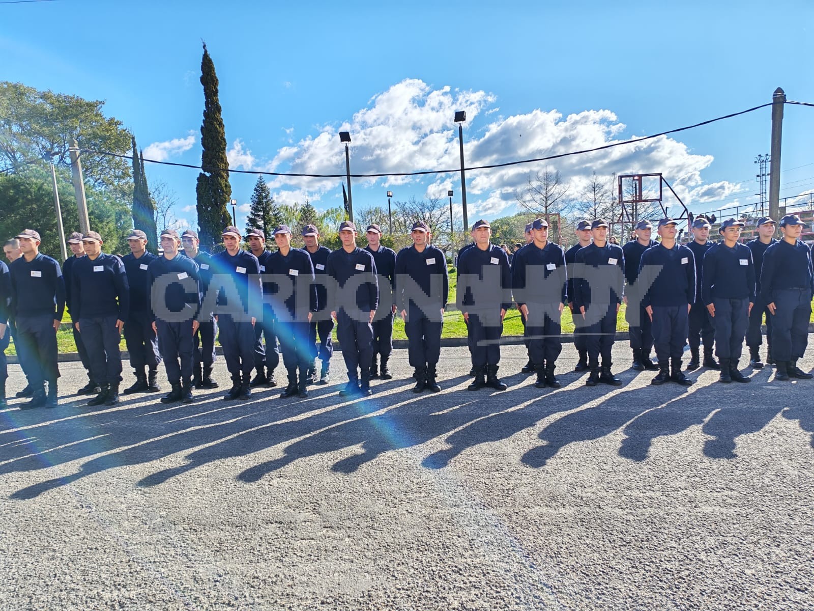 Aspirantes a policías sorprendieron con entrenamientos y demostraciones en Cardona — imagen 2