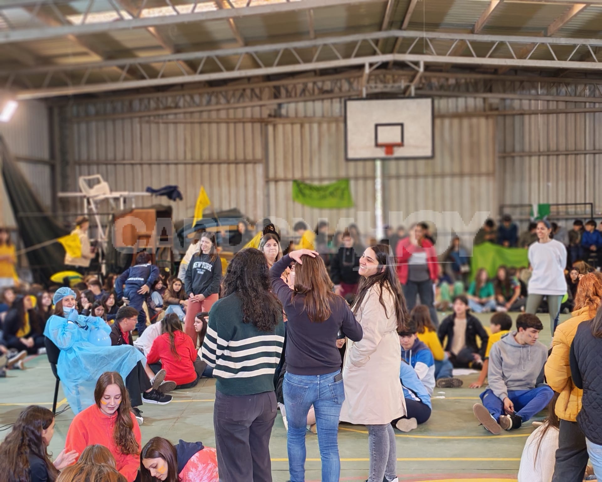 La Estudiantina vuelve a llenar de juegos y entusiasmo el Liceo de Cardona rumbo al Rendez Vous 2026 — imagen 2