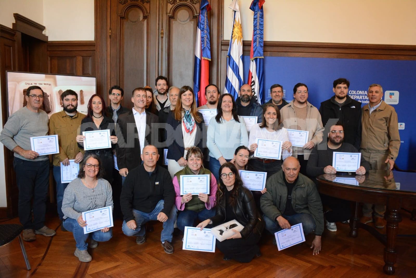 Entrega de certificados del curso de conservación de colecciones arqueológicas en Colonia