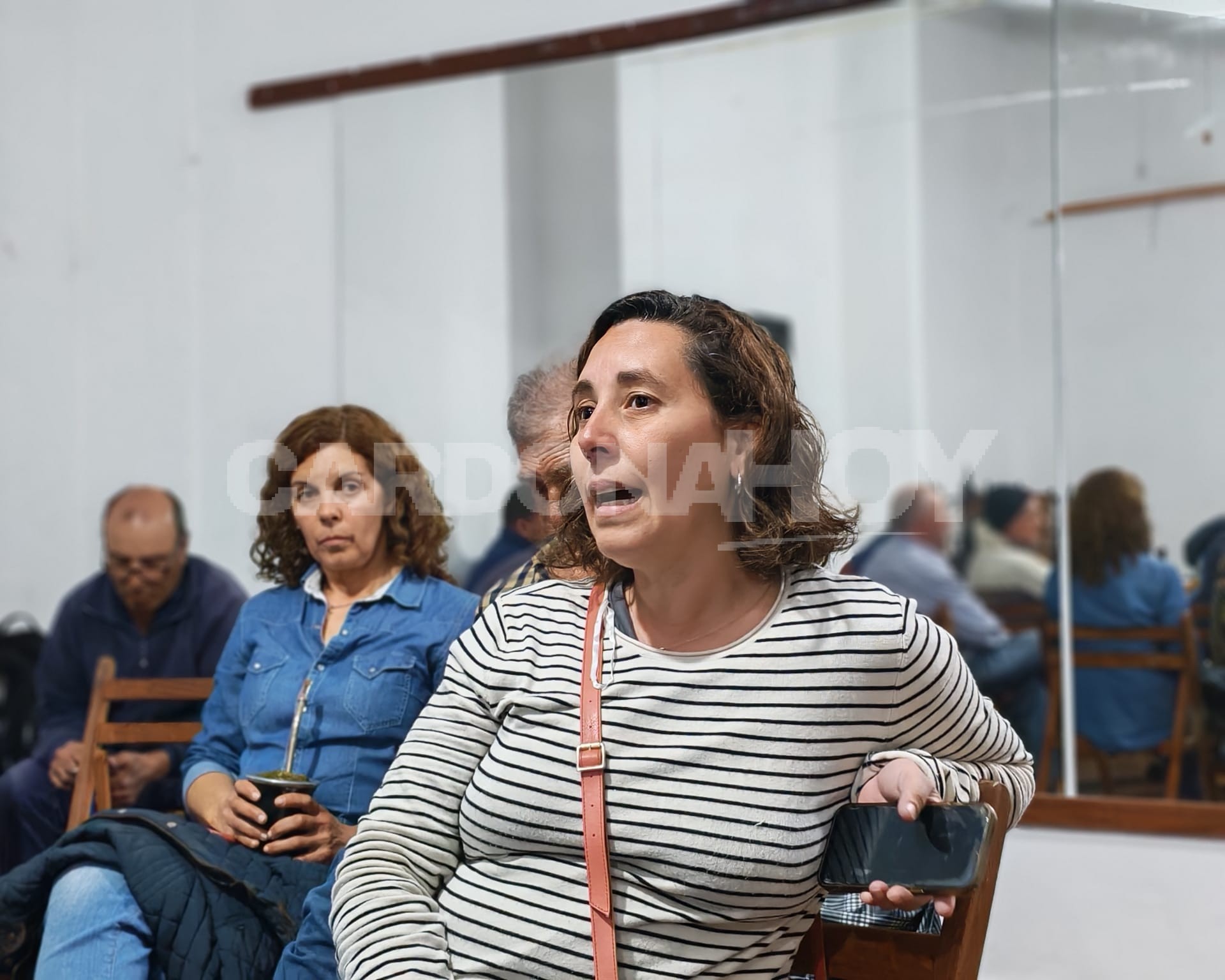 Vecinos reclamaron ante el Concejo Municipal medidas para evitar el uso de pirotecnia en festejos del fútbol
