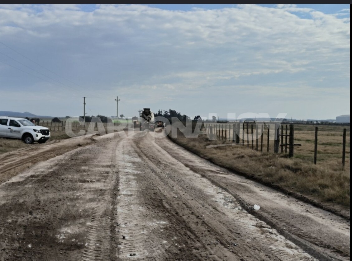 Anuncian inversión superior a US$ 800.000 para pavimentar el camino Cármelo Perdomo.
